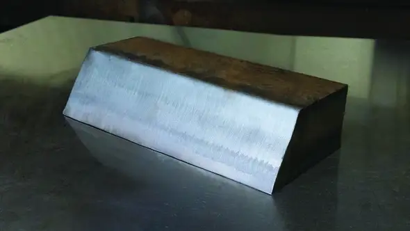 Art_XPR bevel 2025_590x332.jpg