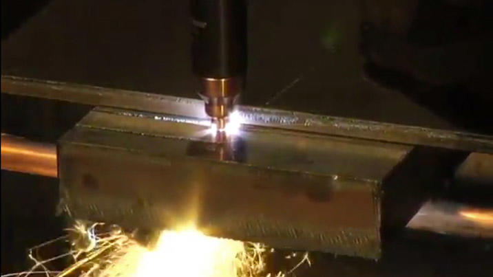 Powermax45 - handheld cutting 25mm mild steel