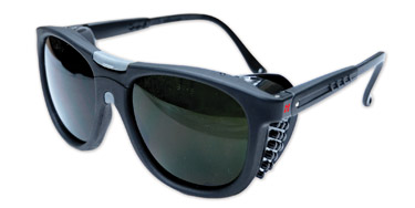 Adjustable eye shades