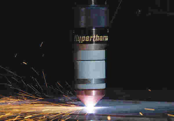 Maxpro200 MAXPRO200 plasma cutting system | Hypertherm