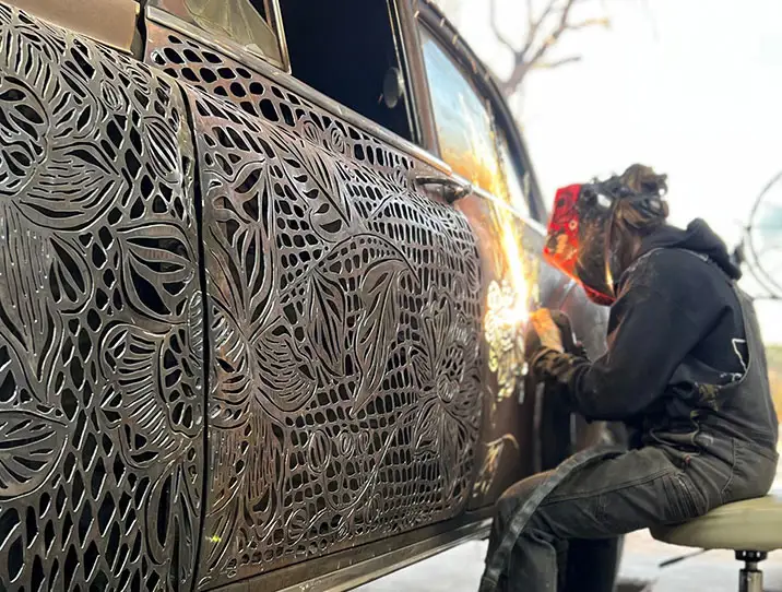 Rae Ripple plasma cutting flowers